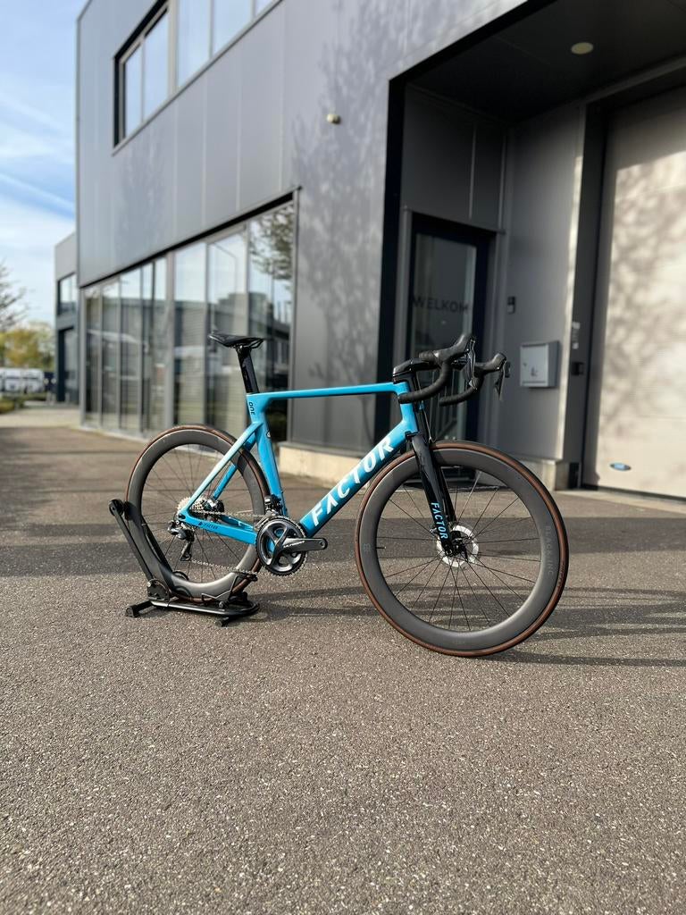 Factor One V2 - Ultegra Di2 - Black Inc Sixty - Nieuw staat!, Fietsen en Brommers, Overige merken, Carbon, Ophalen of Verzenden