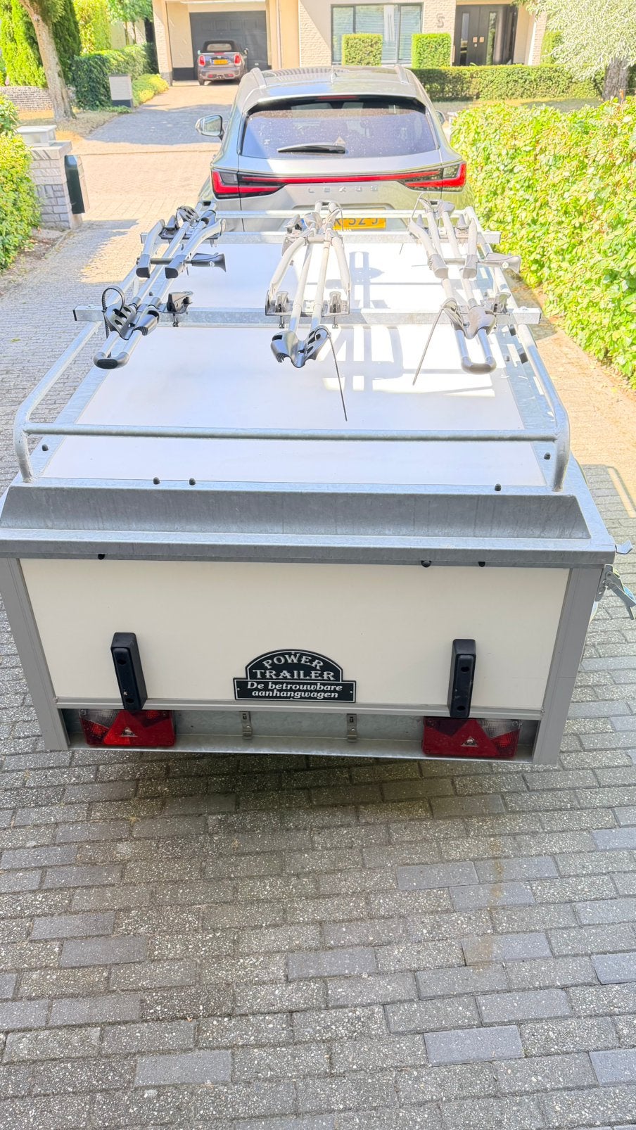Powertrailer Bagagewagen incl Thule fietsrails, Ophalen, Zo goed als nieuw