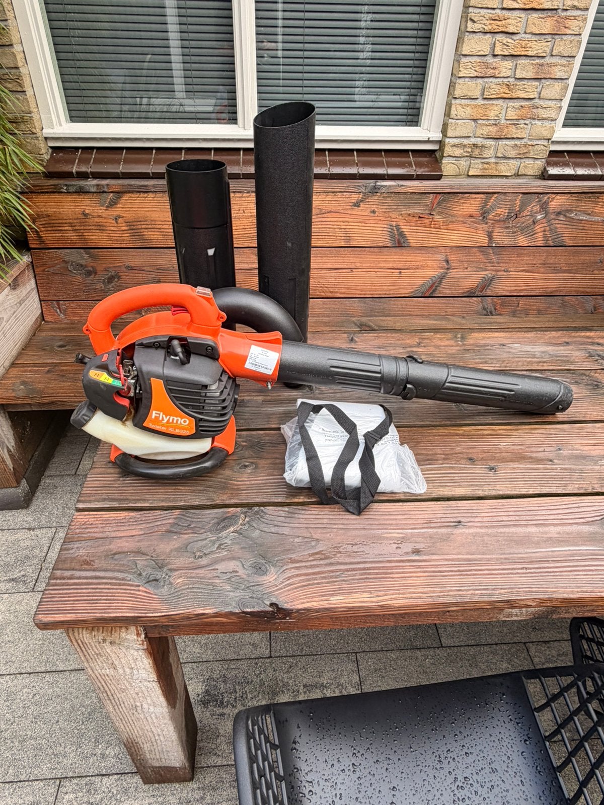 Flymo twister XLB325 bladblazer met zuig functie, Ophalen, Benzine, Met opvangzak, Handgedragen