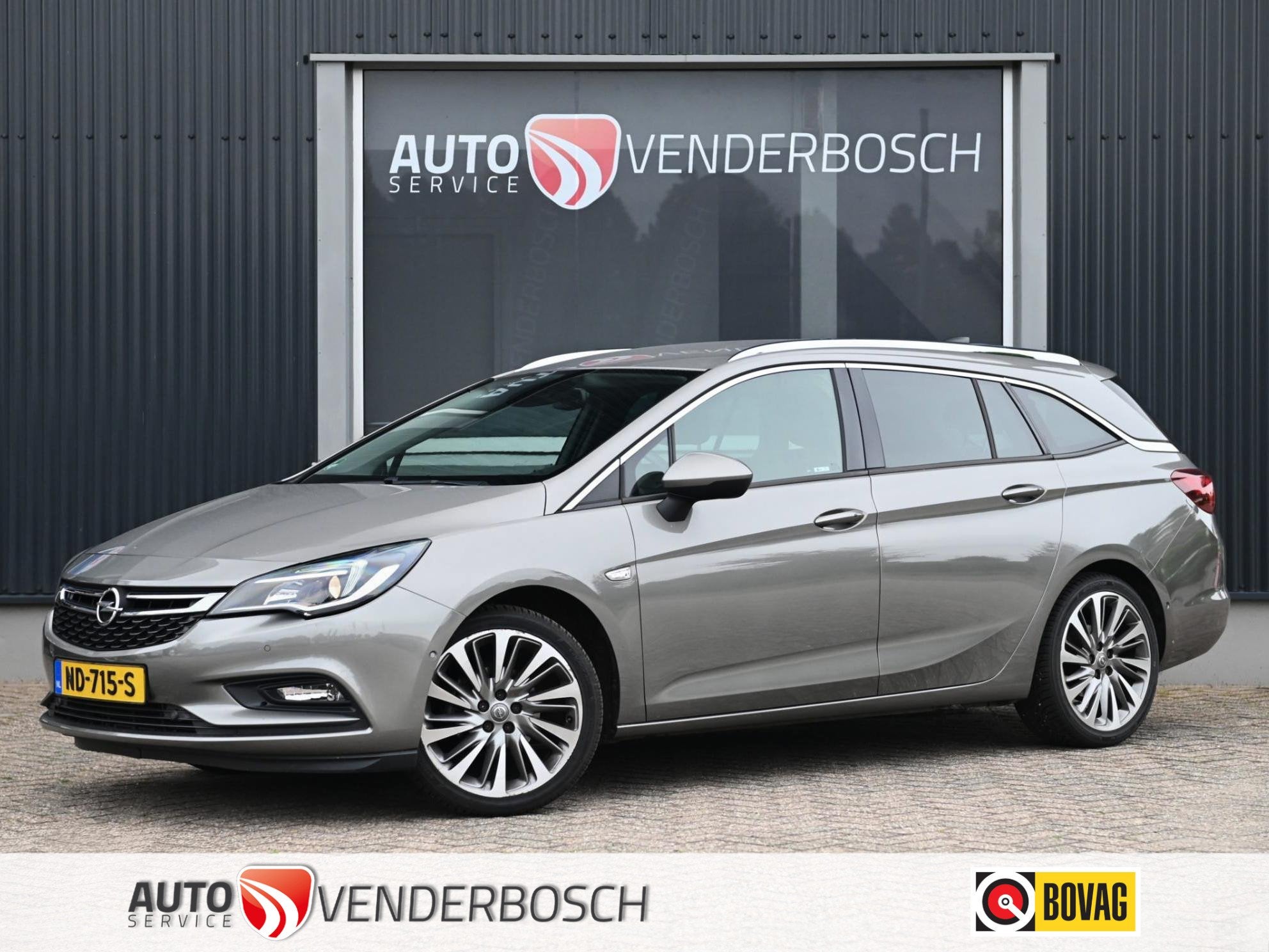 Opel Astra Sports Tourer 1.4 Innovation 150pk | Stoel-/Stuur, Auto's, Voorwielaandrijving, Gebruikt, 4 cilinders, Handgeschakeld