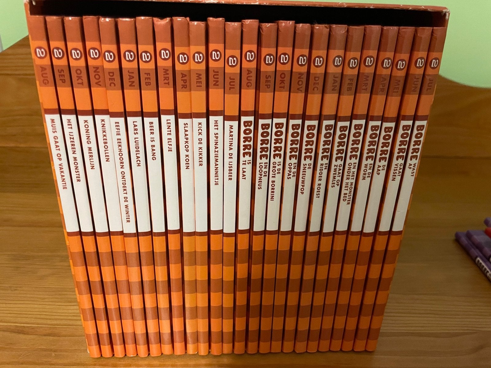 Borre en andere gestreepte boekjes - groep 2 - in opbergdoos, Boeken, Kinderboeken | Kleuters, 5 of 6 jaar, Fictie algemeen, Jongen of Meisje