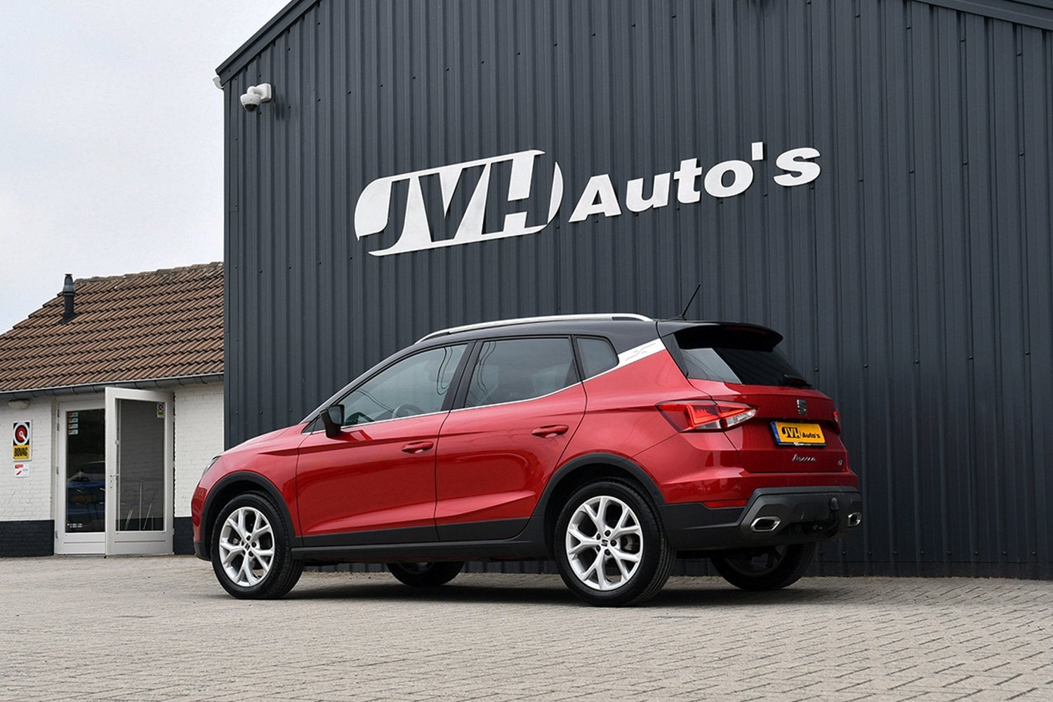 SEAT Arona 1.0 TSi AUT/DSG FR Tech Sport 11-2023 | BTW | Vir, Gebruikt, Met garantie (alle), 116 pk, Bedrijf