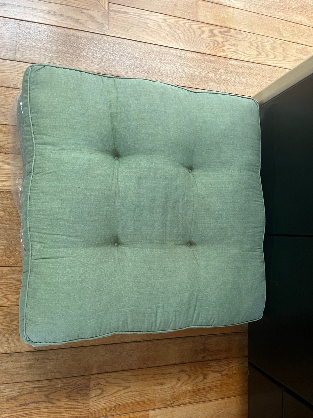 2 groene loungekussens 70x70cm, Tuin en Terras, Ophalen, Zo goed als nieuw