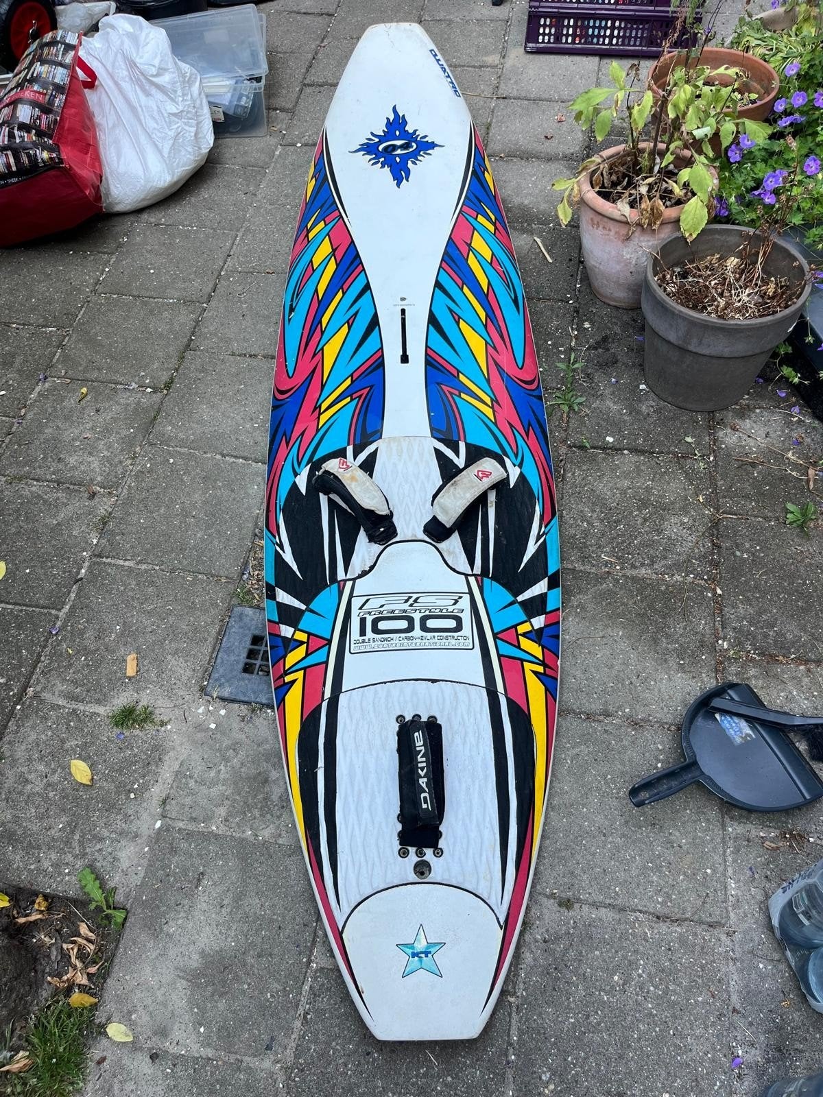 Quatro freestyleboard 100 liter (gratis), Ophalen, Met voetbanden, Gebruikt, Minder dan 250 cm
