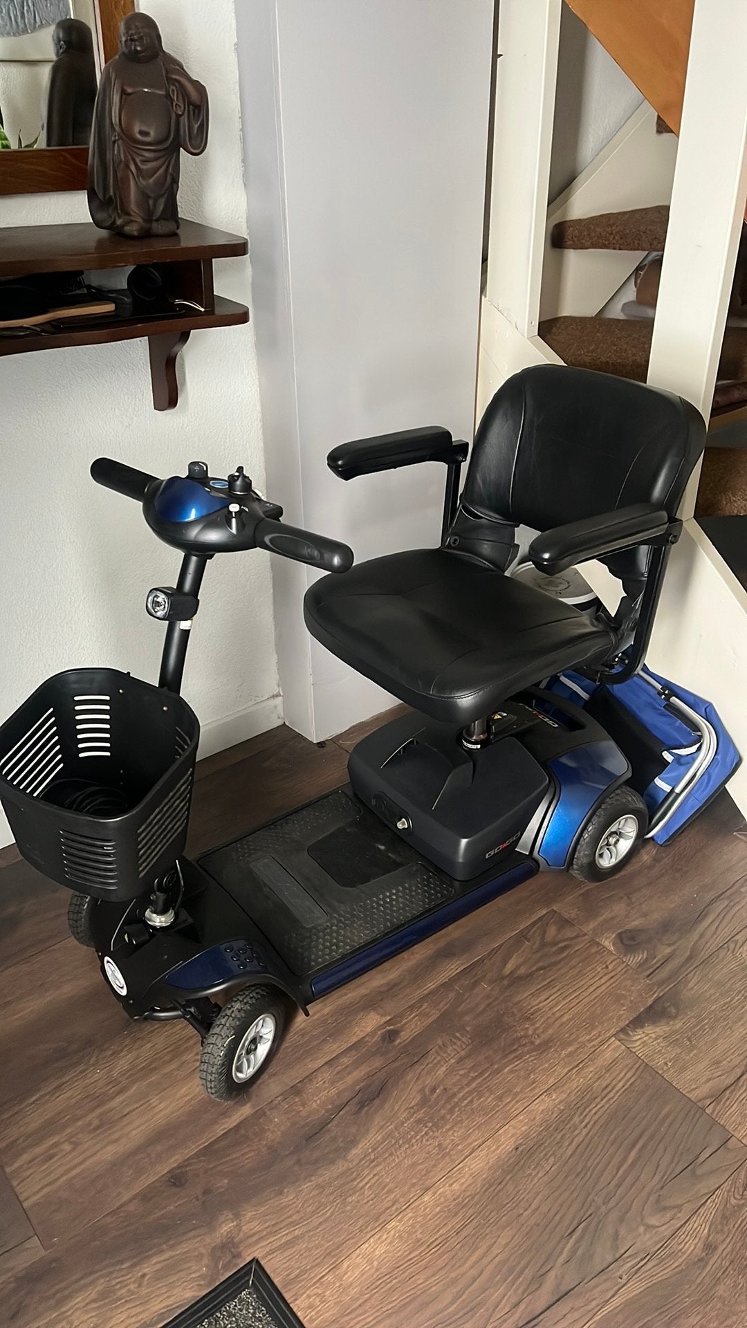 Opvouwbare scootmobiel, Diversen, Ophalen, Zo goed als nieuw, 15 km of minder, 10 km/u of minder
