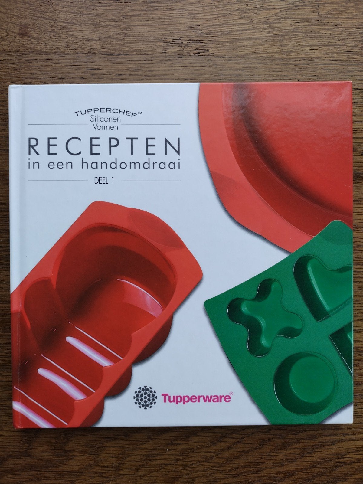 Tupperchef Recepten in een handomdraai Deel 1, Boeken, Voorgerechten en Soepen, Ophalen of Verzenden, Zo goed als nieuw, Tupperware