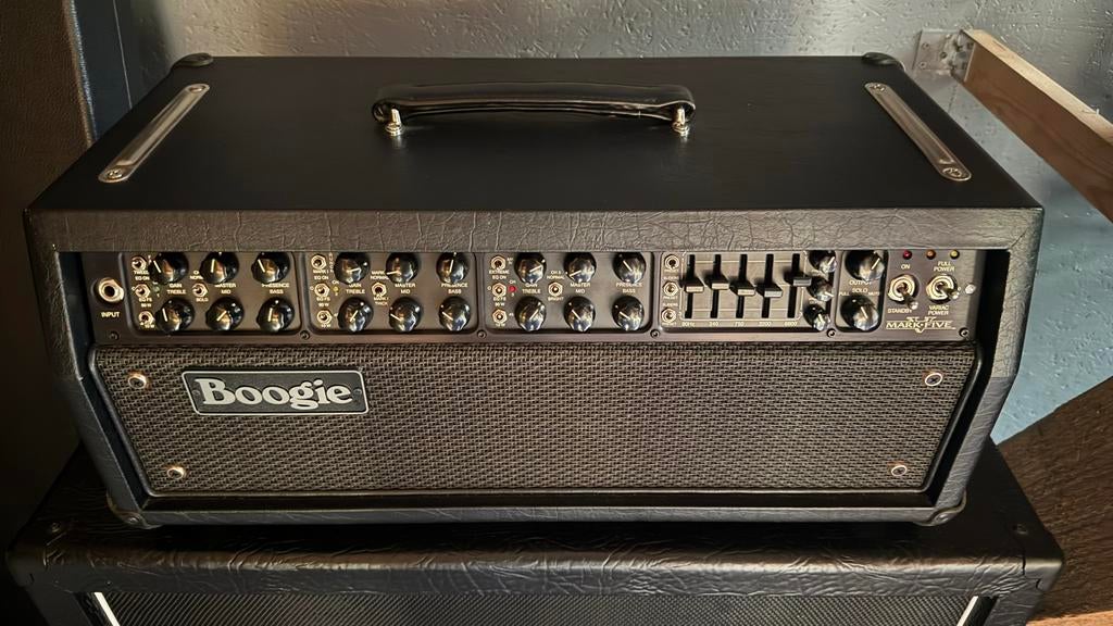 Mesa Boogie Mark V 90 watt versterker met footswitch, Muziek en Instrumenten, Versterkers | Bas en Gitaar, Ophalen of Verzenden