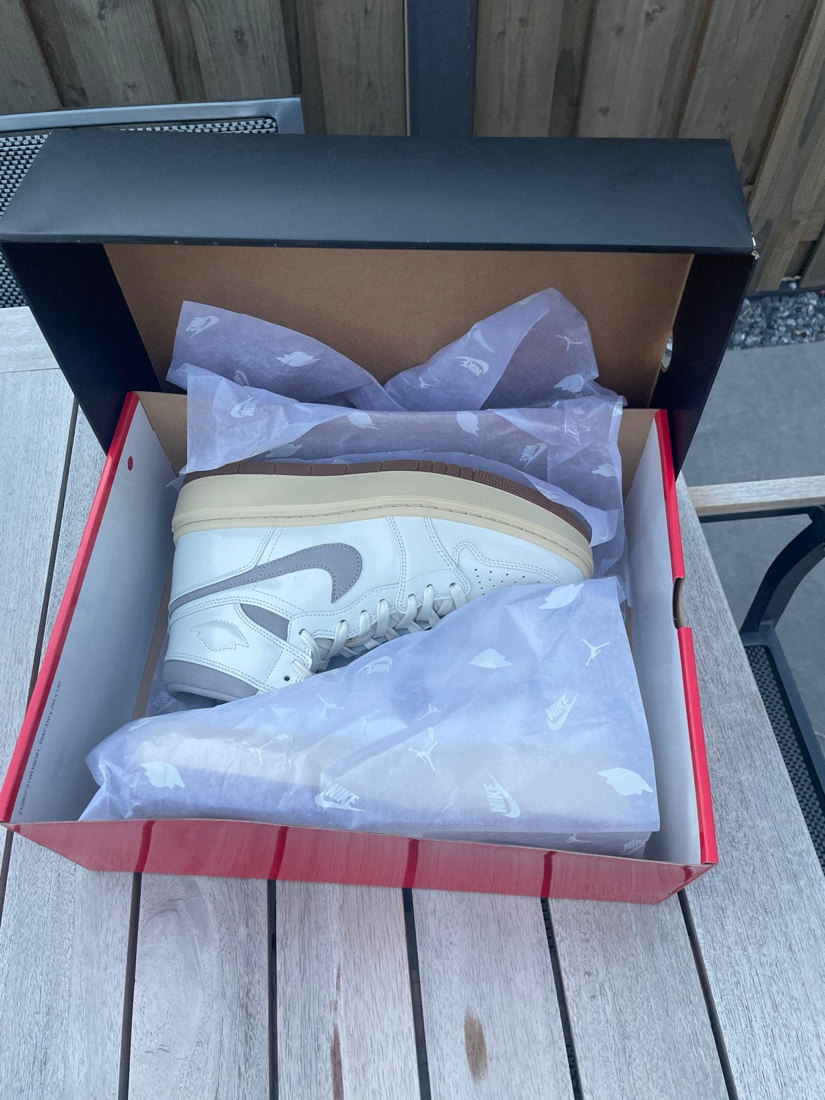 Nike Air Jordan 1 Elevate High SE - Maat 44, Wit, Nieuw, Ophalen of Verzenden, Sneakers of Gympen