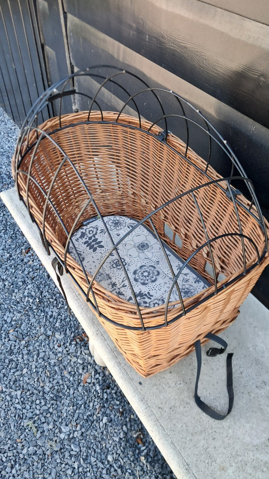 Hondenfietsmand BASIL met koepel, Minder dan 20 kg, Overige typen, Ophalen of Verzenden, Gebruikt