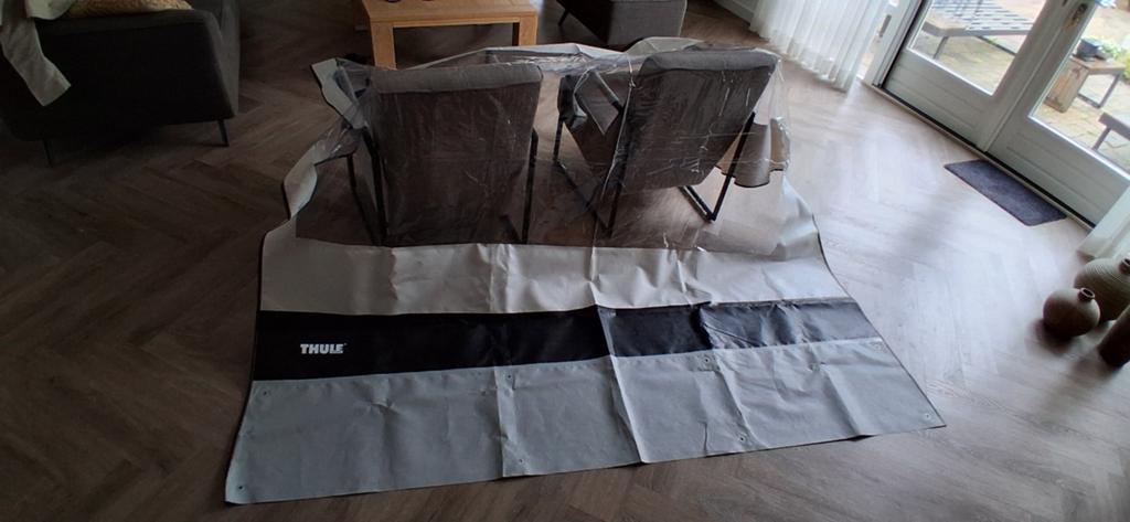 Te koop, Thule Rain Blocker Side G2 zijwand 250cm., Ophalen, Zo goed als nieuw