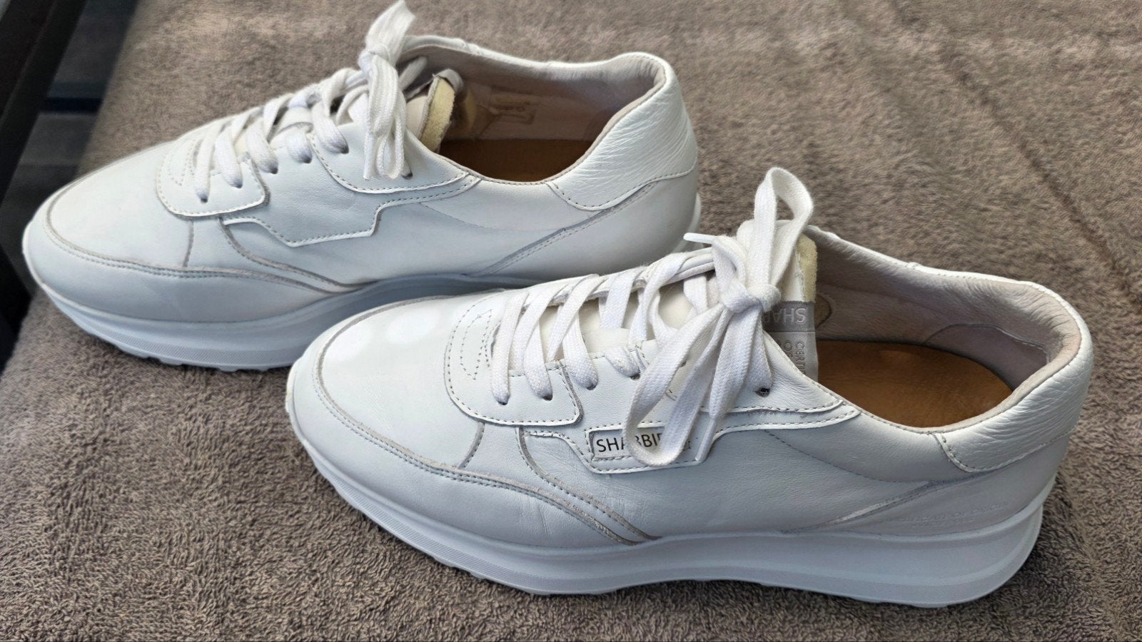 Shabbies sneakers mt 40, Kleding | Dames, Schoenen, Ophalen, Shabbies, Wit, Sneakers of Gympen