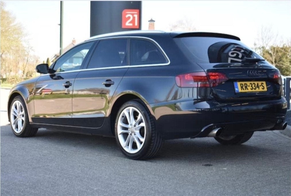 Audi 2009 Zwart benzine, 160 pk, 1445 kg, Zwart, 10 km/l