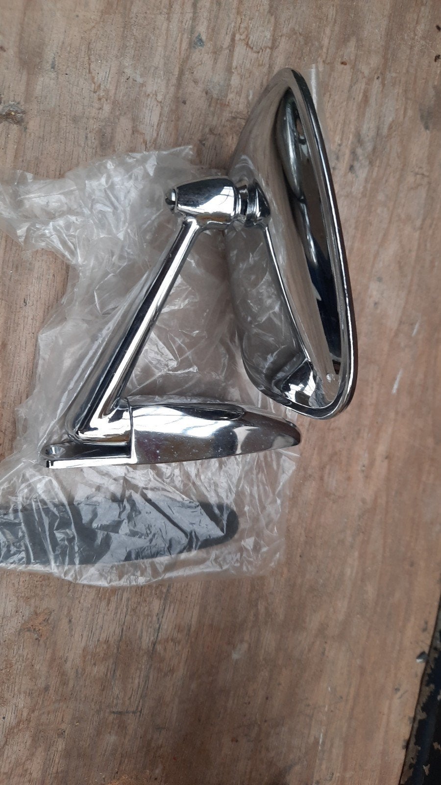 Nieuwe Spitfire buitenspiegel voor oldtimer, Ophalen