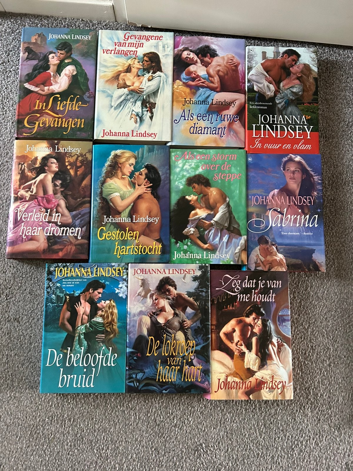 Johanna Lindsey 11 stuks, Boeken, Ophalen of Verzenden, Zo goed als nieuw