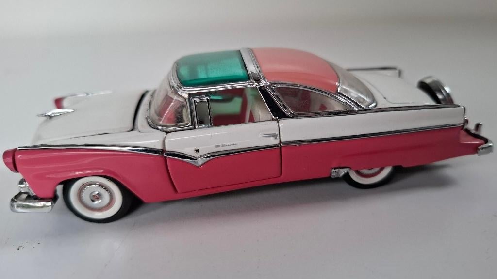 1 43 Ford Fairlane 1959 Franklin Mint, Hobby en Vrije tijd, Modelauto's | 1:43, Ophalen of Verzenden, Zo goed als nieuw, Auto