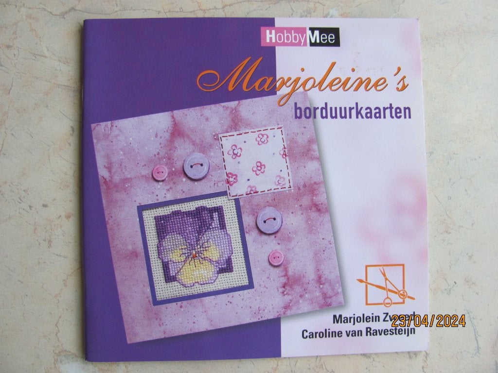 NIEUWSTAAT Hobby Mee BORDUURKAARTEN Zweed borduren PAPIER, Ophalen of Verzenden, Zo goed als nieuw, Marjolein Zweed en Caroline van Ravesteijn