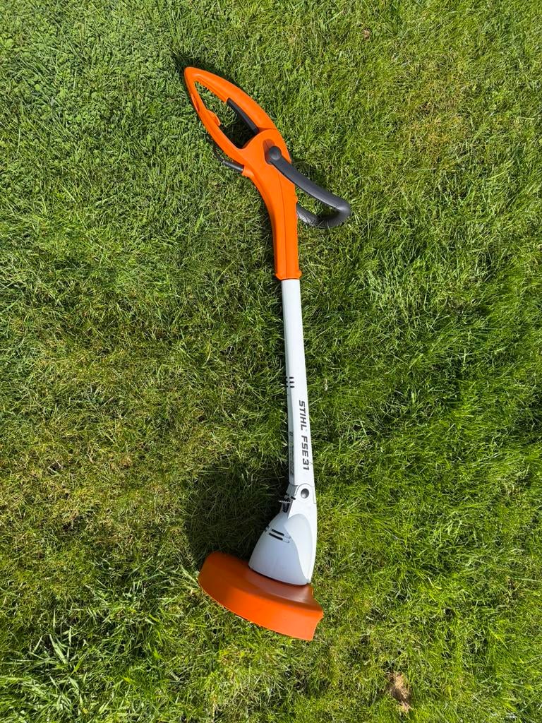 Stihl trimmer elektrotrimmer 1x gebruikt € 49, Ophalen of Verzenden, Zo goed als nieuw, Elektrisch