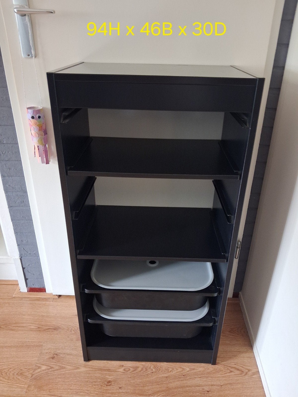 zwarte ikea trofast kast met 2 bakken deksels planken, Ophalen, Zo goed als nieuw