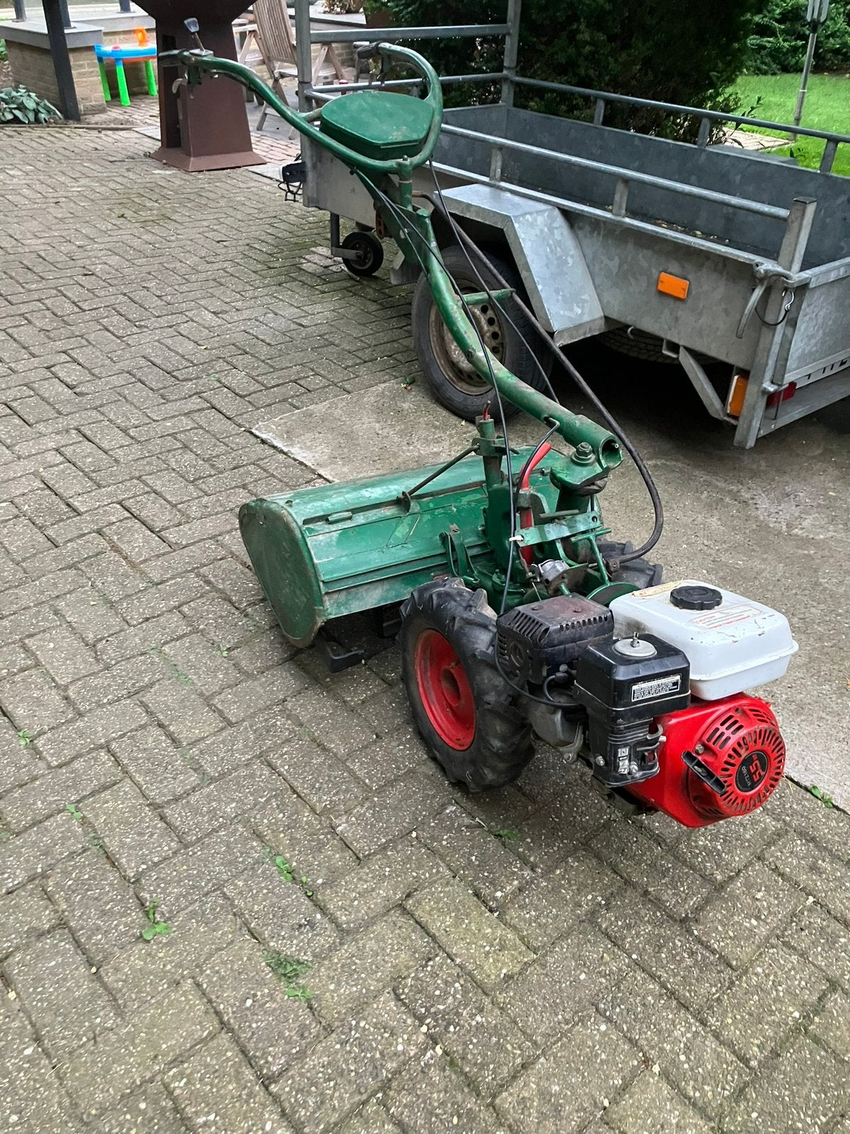 Tuinfrees frees agria 1600 RL, Ophalen, Gebruikt