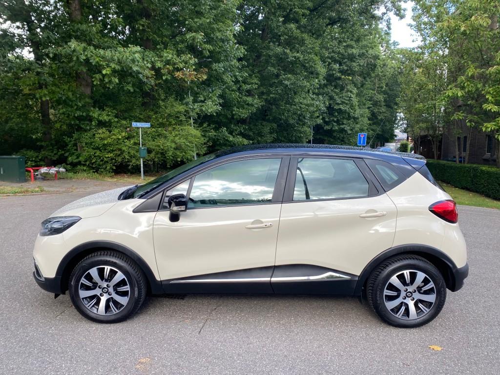 Renault CAPTUR 0.9 TCE EXPRESSION - 2014 - 73.000 KM., Voorwielaandrijving, Gebruikt, Handgeschakeld, 3 cilinders