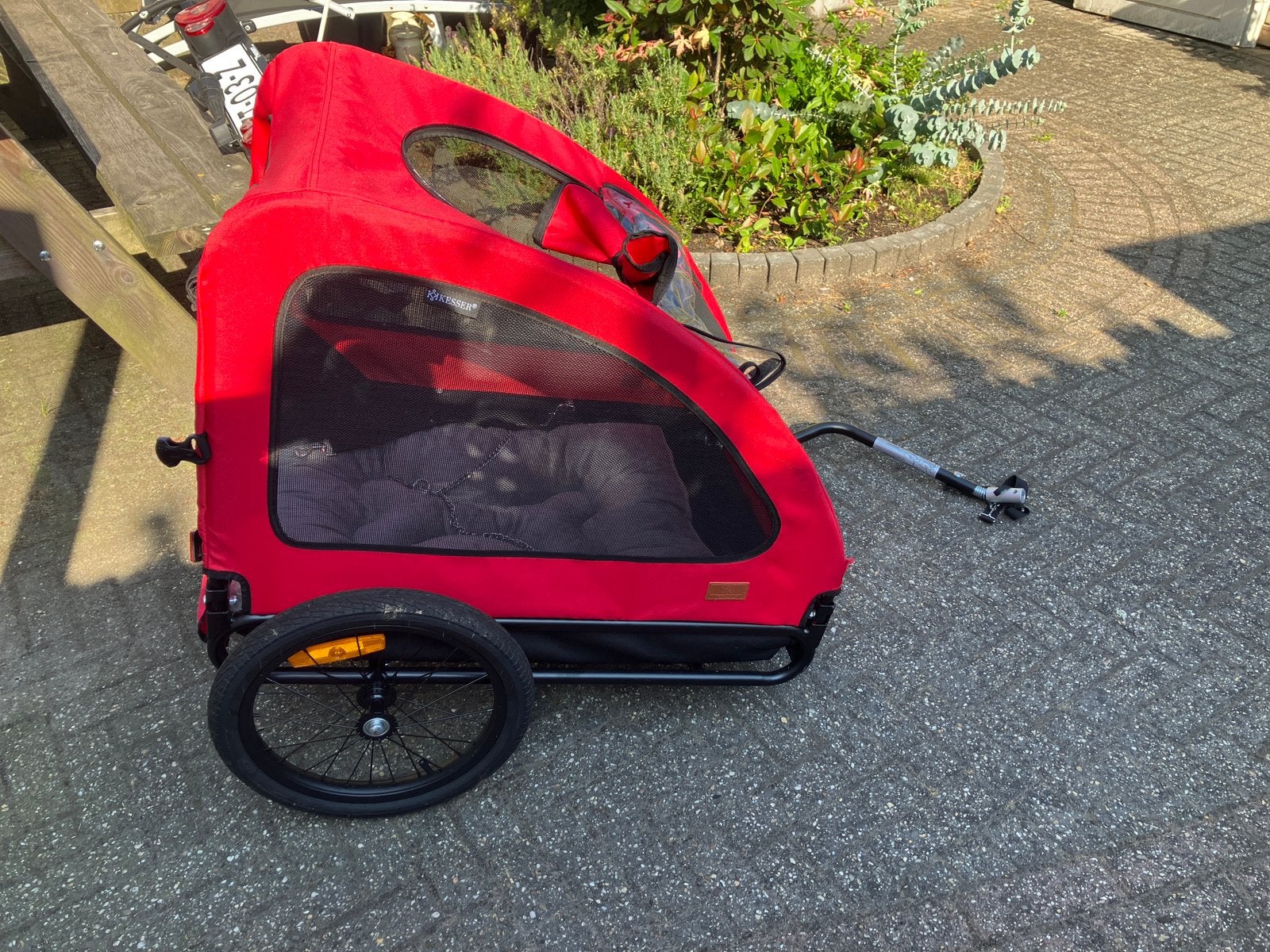 Honden / poezen fietskar tot 45 kilo, Ophalen, Zo goed als nieuw