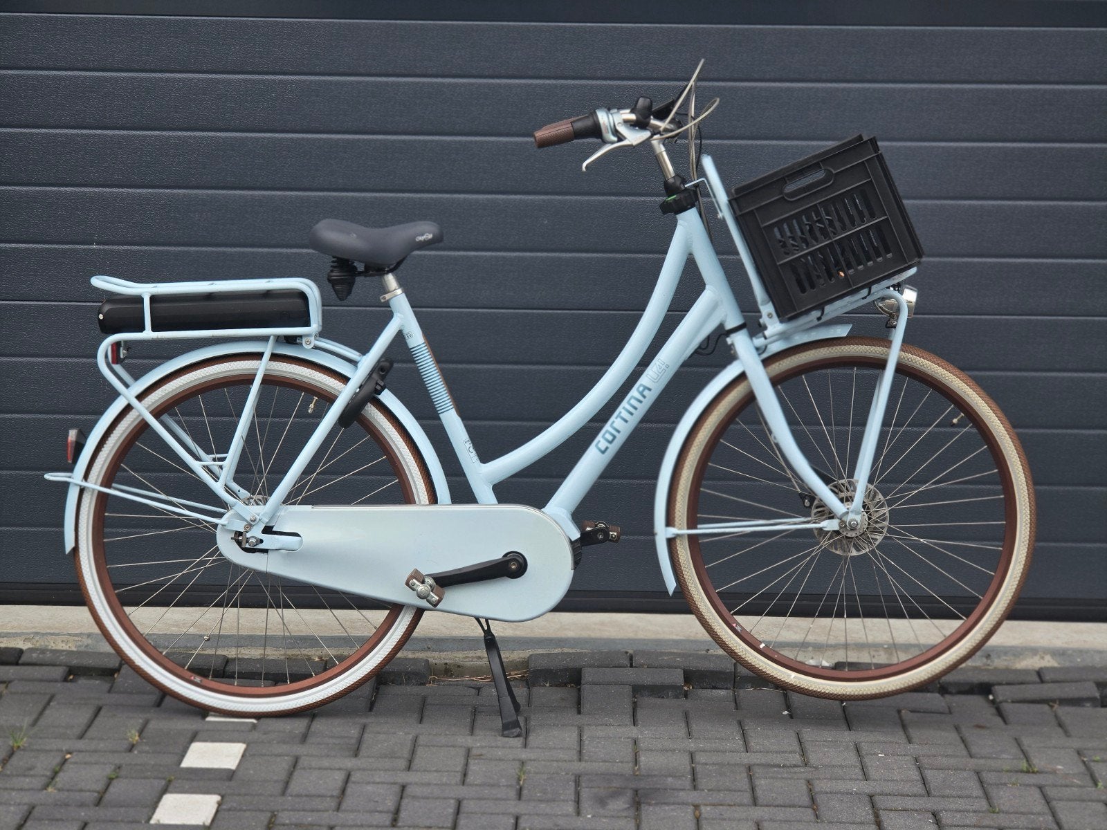 Slechts 1041 km - Cortina U4 Elektrische Fiets, ., Versnellingen, Zo goed als nieuw, .