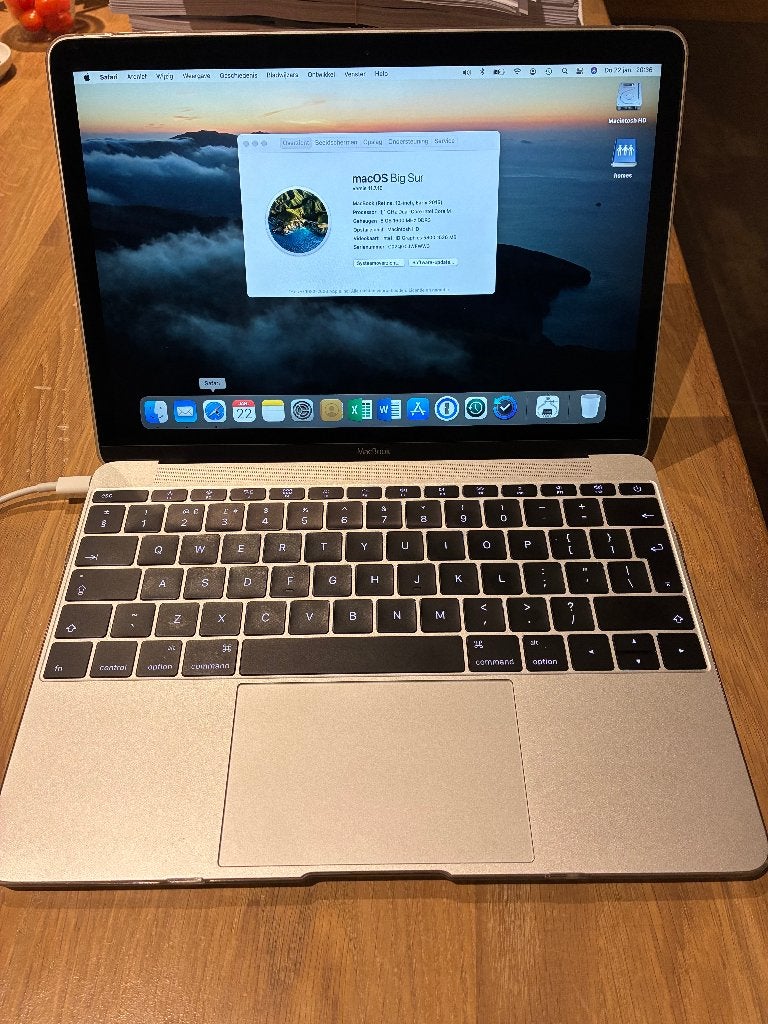 Perfecte Apple MacBook in nieuwstaat. Slechts 37 laadcycli !, MacBook Pro, 256 GB, Qwerty, 8 GB
