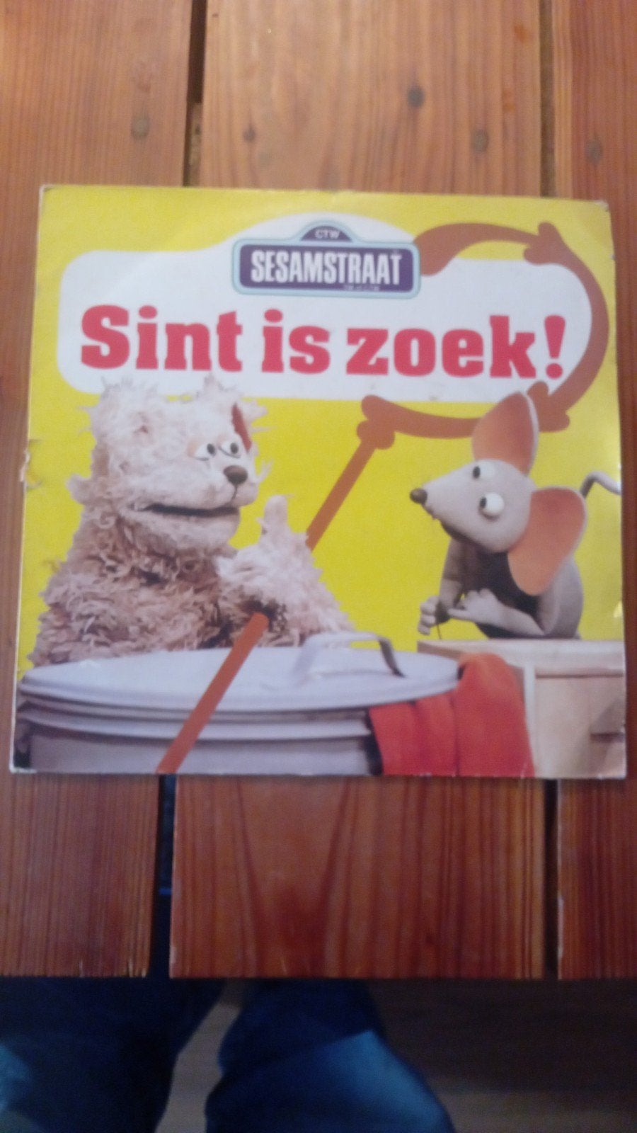LP Sesamstraat - Sint is zoek! (1983), LP, Gebruikt, Ophalen of Verzenden, Verhaal of Sprookje