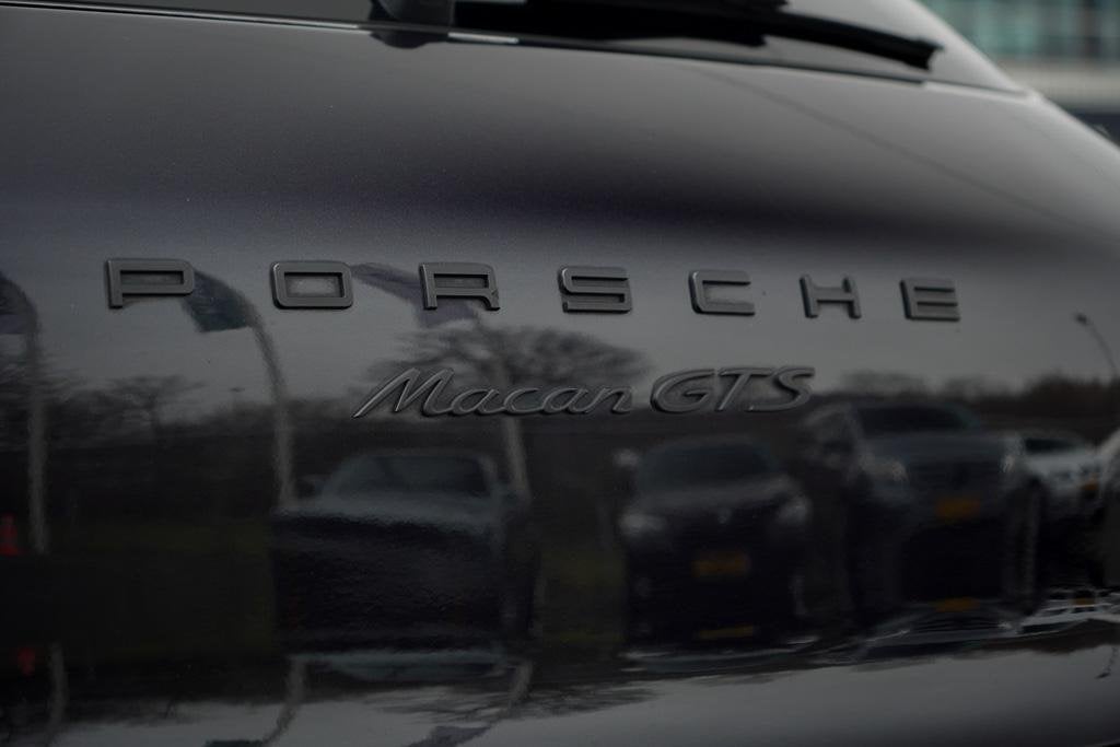 Foto 52 van Porsche Macan 3.0 GTS / Pano / Luchtvering / Trekhaak / Spor