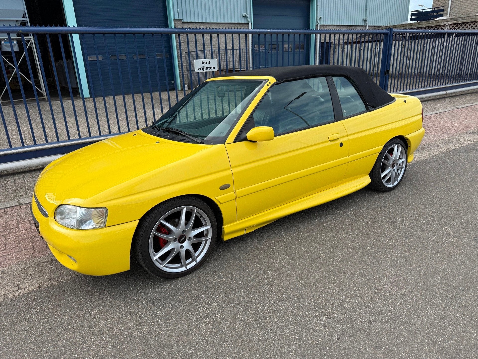 Ford Escort Cabrio 1.8 XR3i *102.098 KM *AIRCO*NIEUWSTAAT!, Auto's, Escort, 450 kg, Gebruikt, 4 cilinders