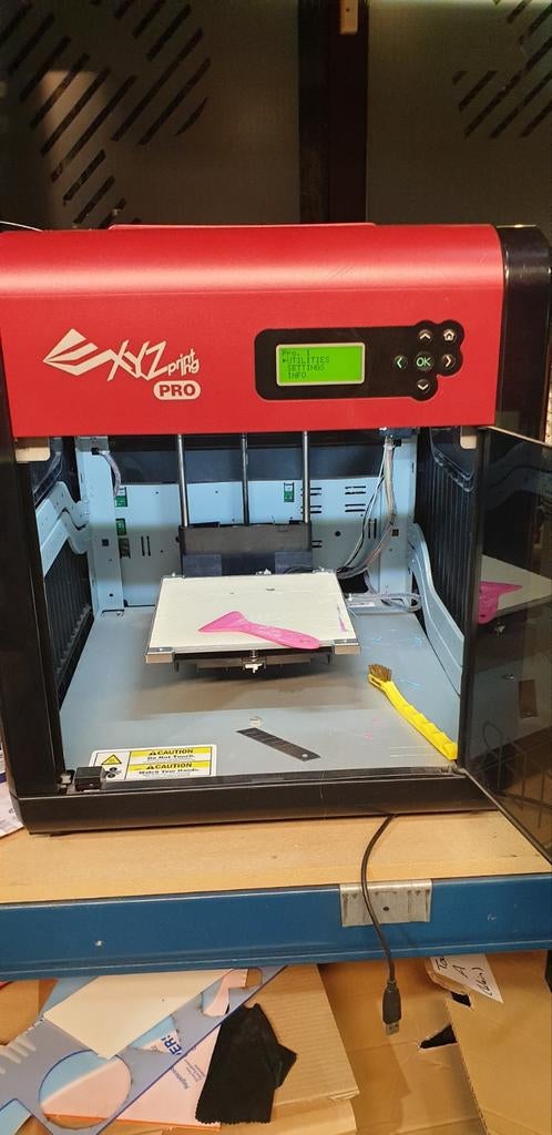 XYZPRINTING DaVinci Pro 3D-printer, Computers en Software, 3D Printers, Ophalen, Gebruikt, Ingebouwde Wi-Fi, Filament