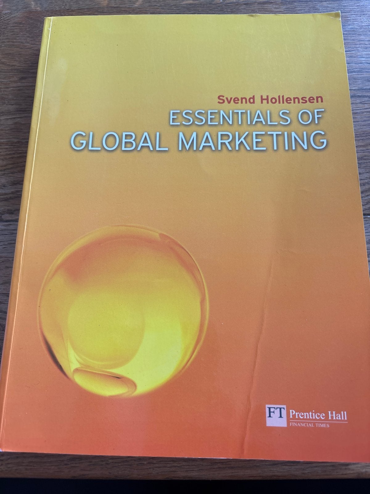 Essentials of Global Marketing - Svend Hollensen, Ophalen of Verzenden, Gamma, Zo goed als nieuw, HBO