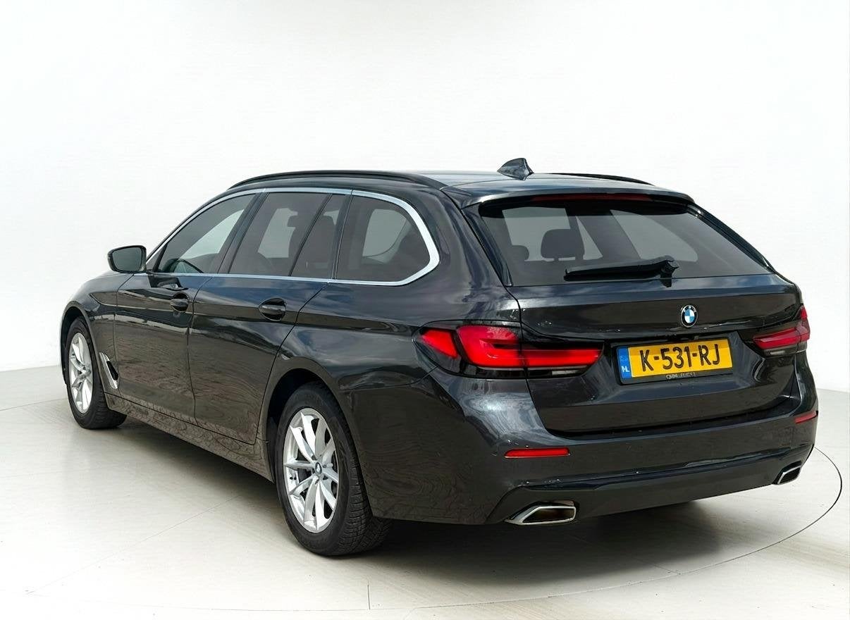 BMW 5-serie Touring 520i High Executive, Automaat, 1998 cc, Gebruikt, 4 cilinders