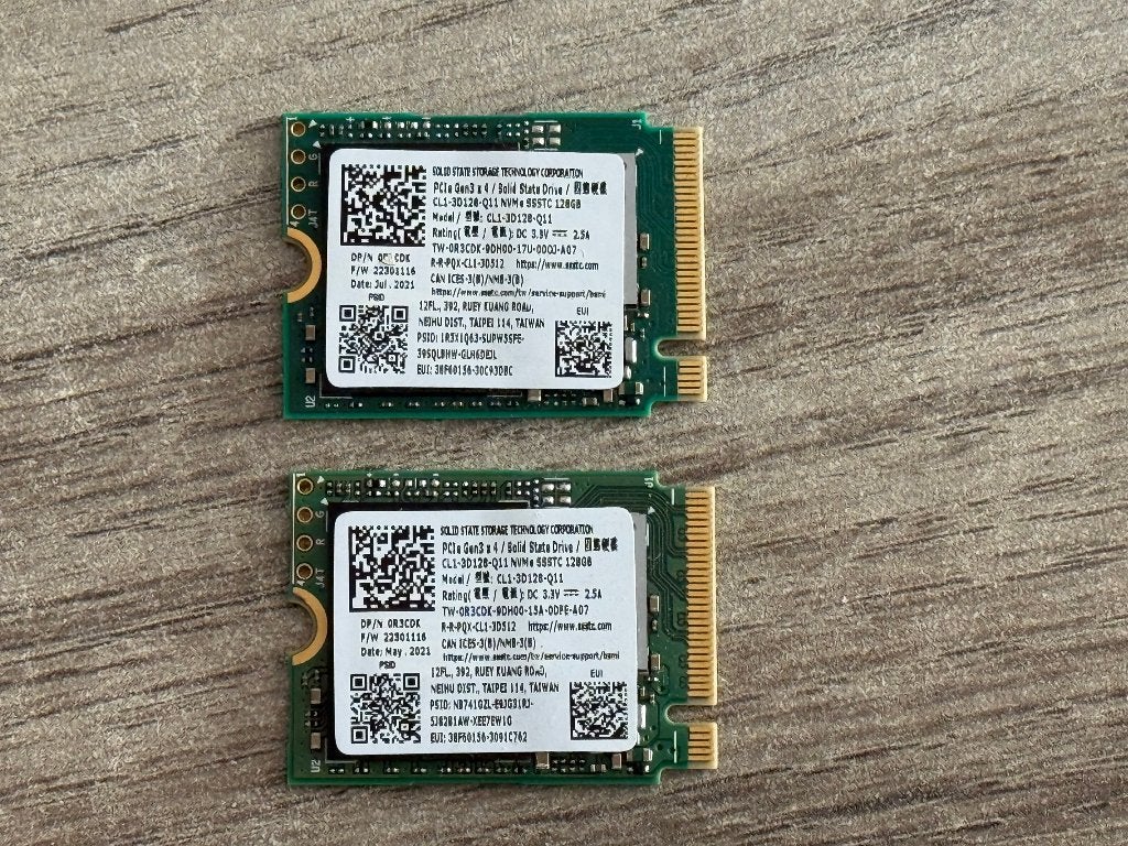 2x 128GB NVME SSD 2230 M.2, Ophalen, SSD, Zo goed als nieuw, Overige aansluitingen