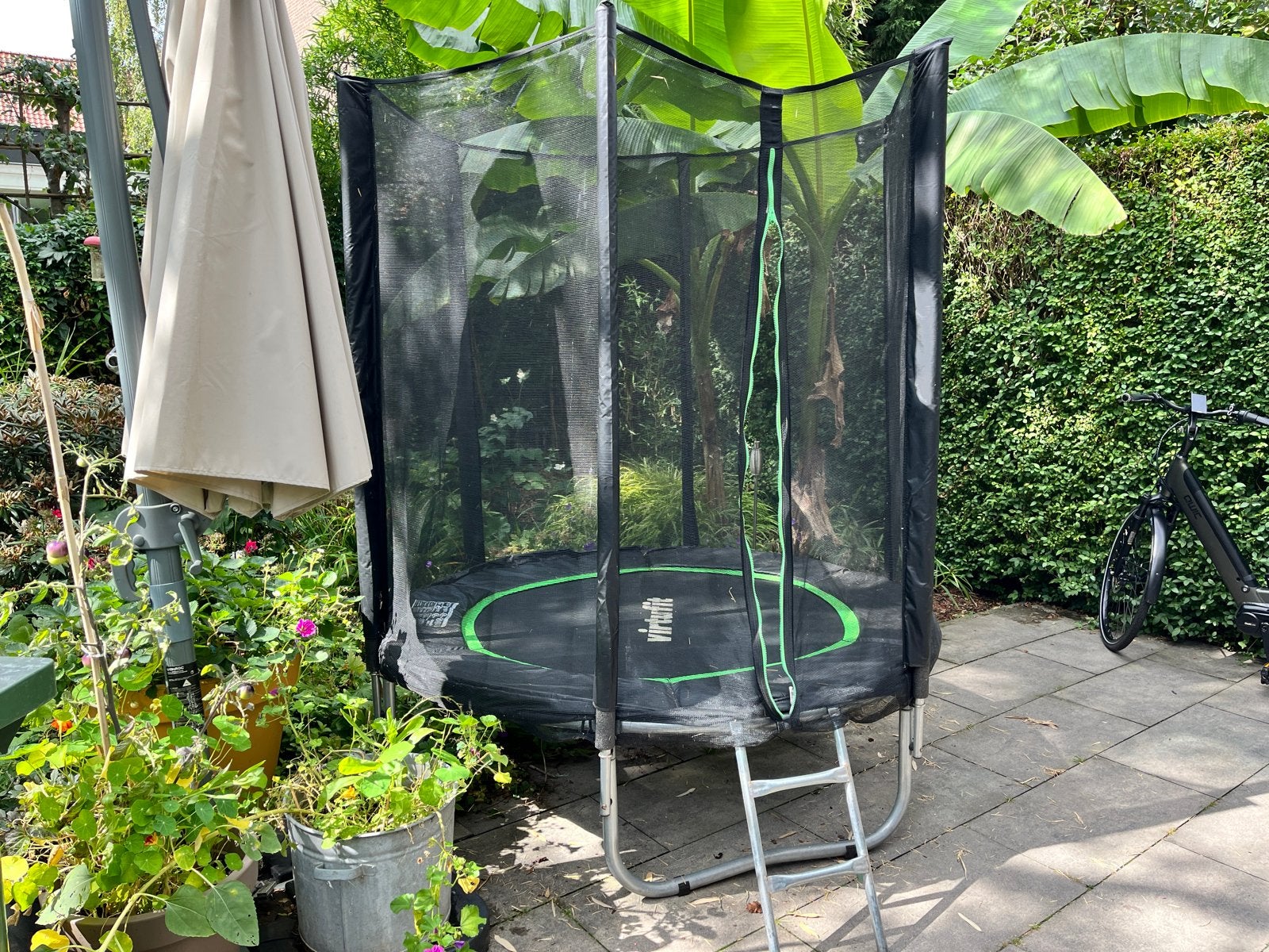 VirtuFit Trampoline met Veiligheidsnet - 183 cm, Ophalen, Zo goed als nieuw