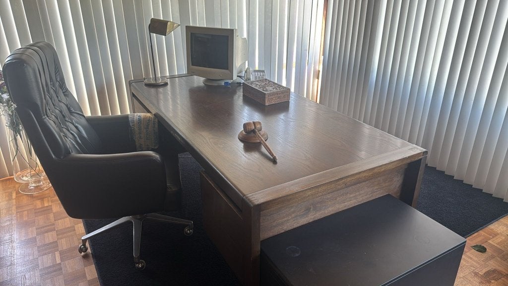 antiek bureau, Ophalen