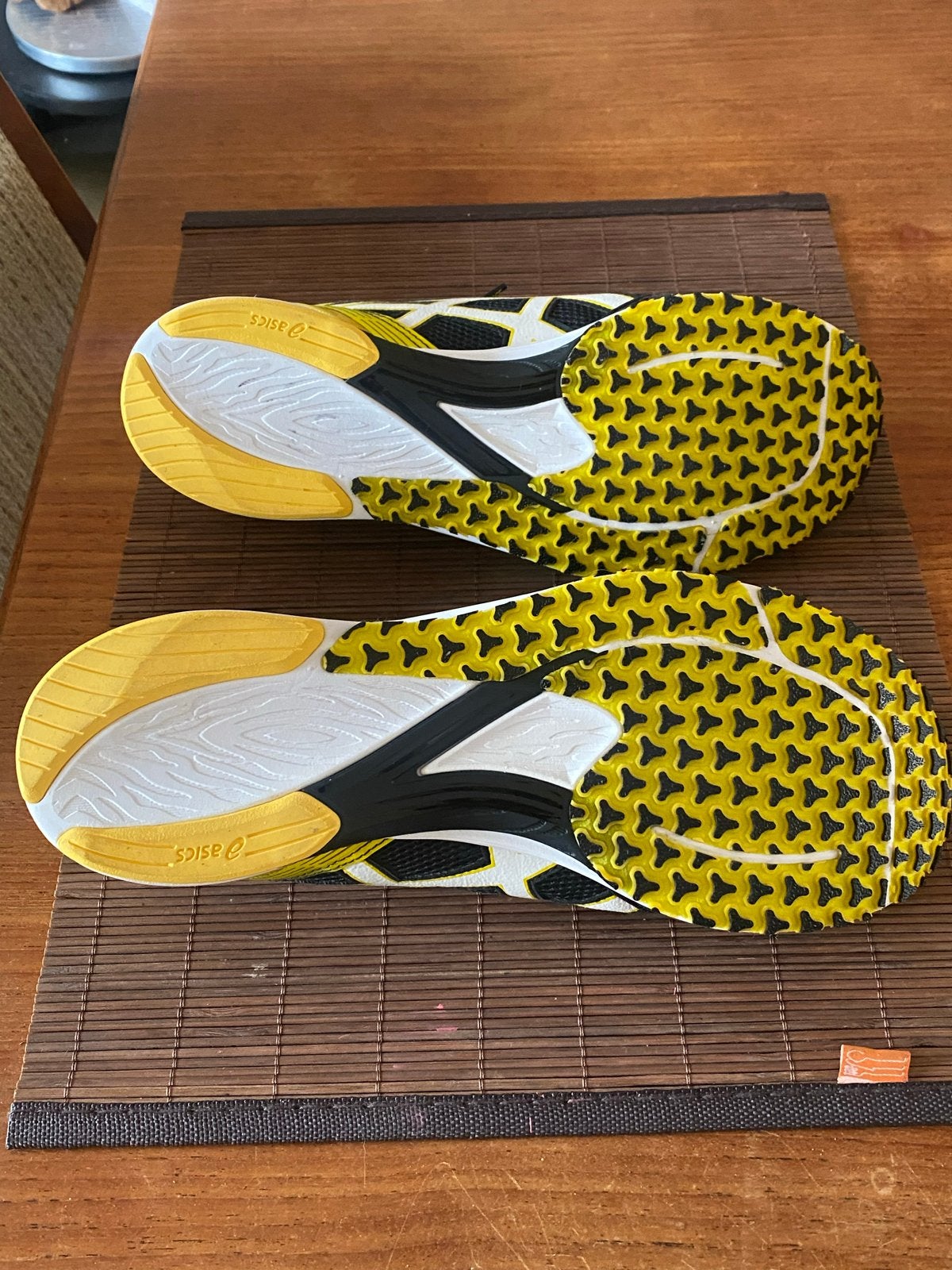 ASICS Hardloopschoenen - Zwart/Geel - Maat 41, Hardloopschoenen, Nieuw, Ophalen of Verzenden, Hardlopen