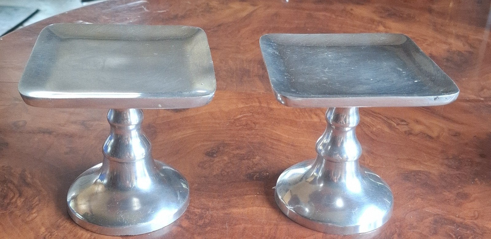 vierkant aluminium taartplateau, Antiek en Kunst, Ophalen of Verzenden, Overige materialen