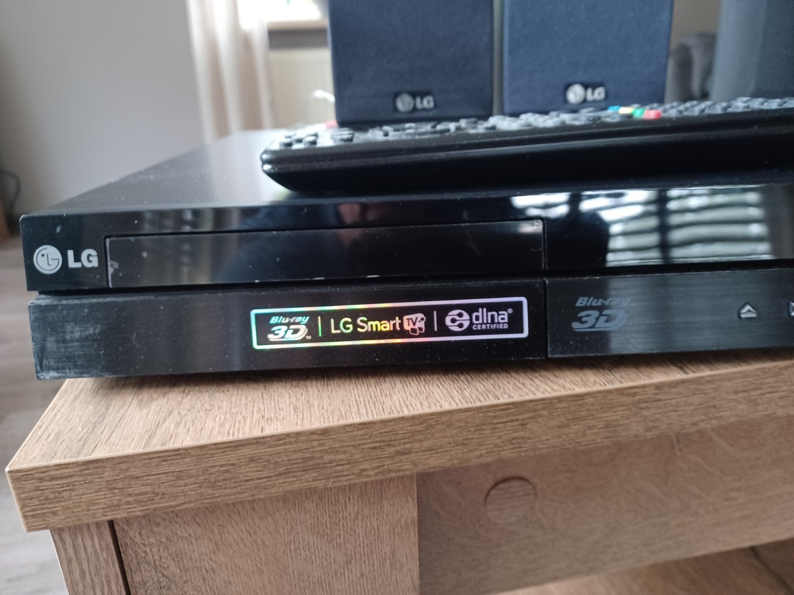 LG Blu-ray 3D Home Cinema Set met 2.1 Luidsprekersysteem, Gebruikt, 2.1-systeem, Blu-ray-speler, Ophalen