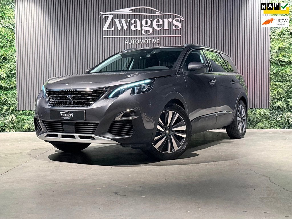 Peugeot 5008 1.2 PureTech Allure | 7.pers | Trekhaak | Carpl, Auto's, Voorwielaandrijving, Gebruikt, 1199 cc, 7 stoelen