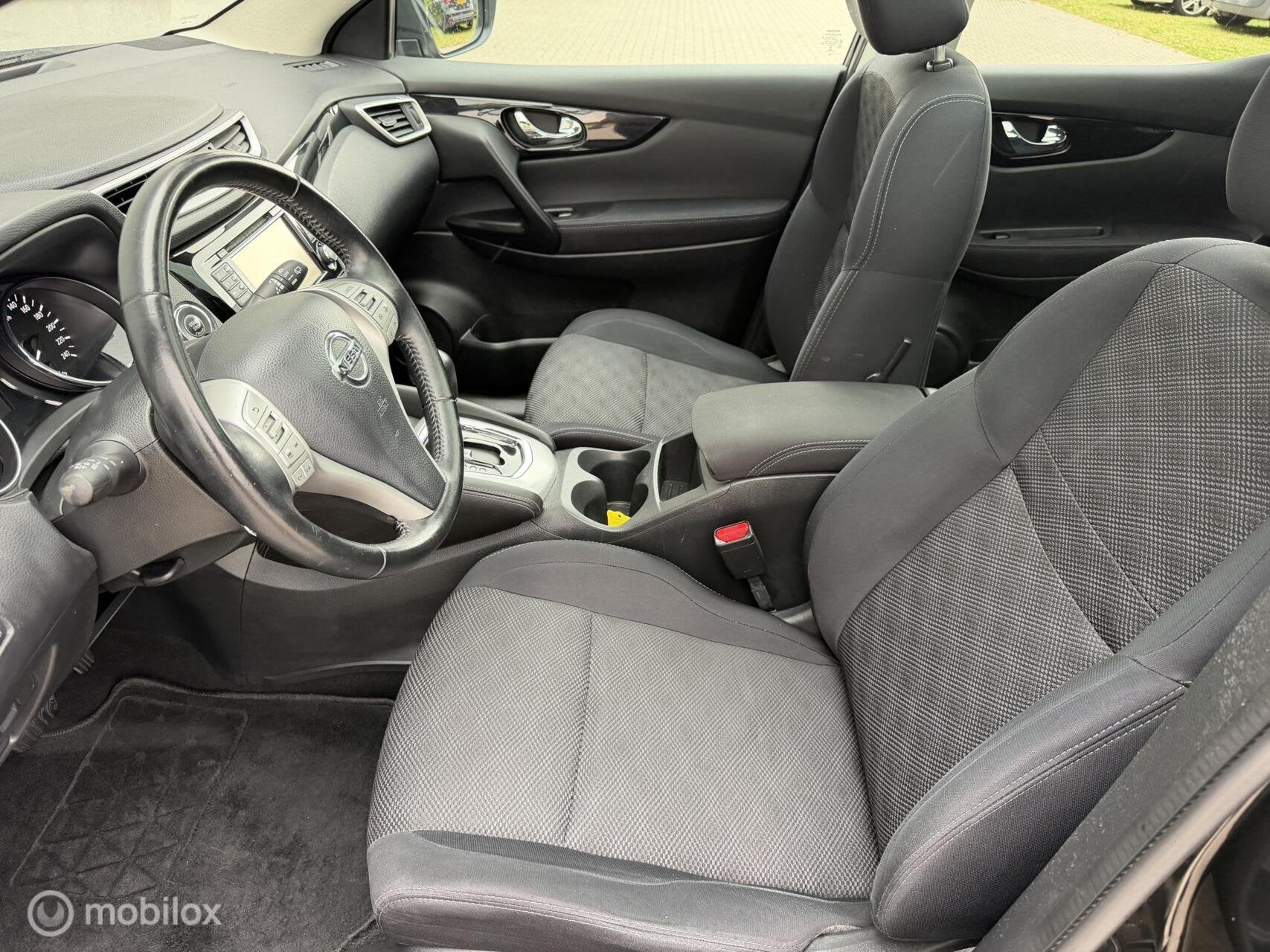 Foto 20 van Nissan Qashqai 1.2 Business Edition|AUTOMAAT|PANO|360 CAMERA