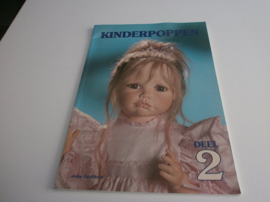 Boek: Kinderpoppen deel 2, Ophalen of Verzenden, Gelezen, Overige onderwerpen