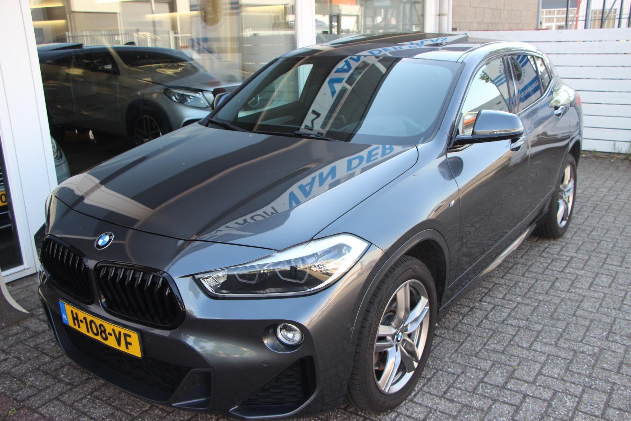 BMW X2 sDrive20i High Executive PANORAMADAK, Auto's, 1998 cc, X2, Automatische klimaatregeling, 1435 kg