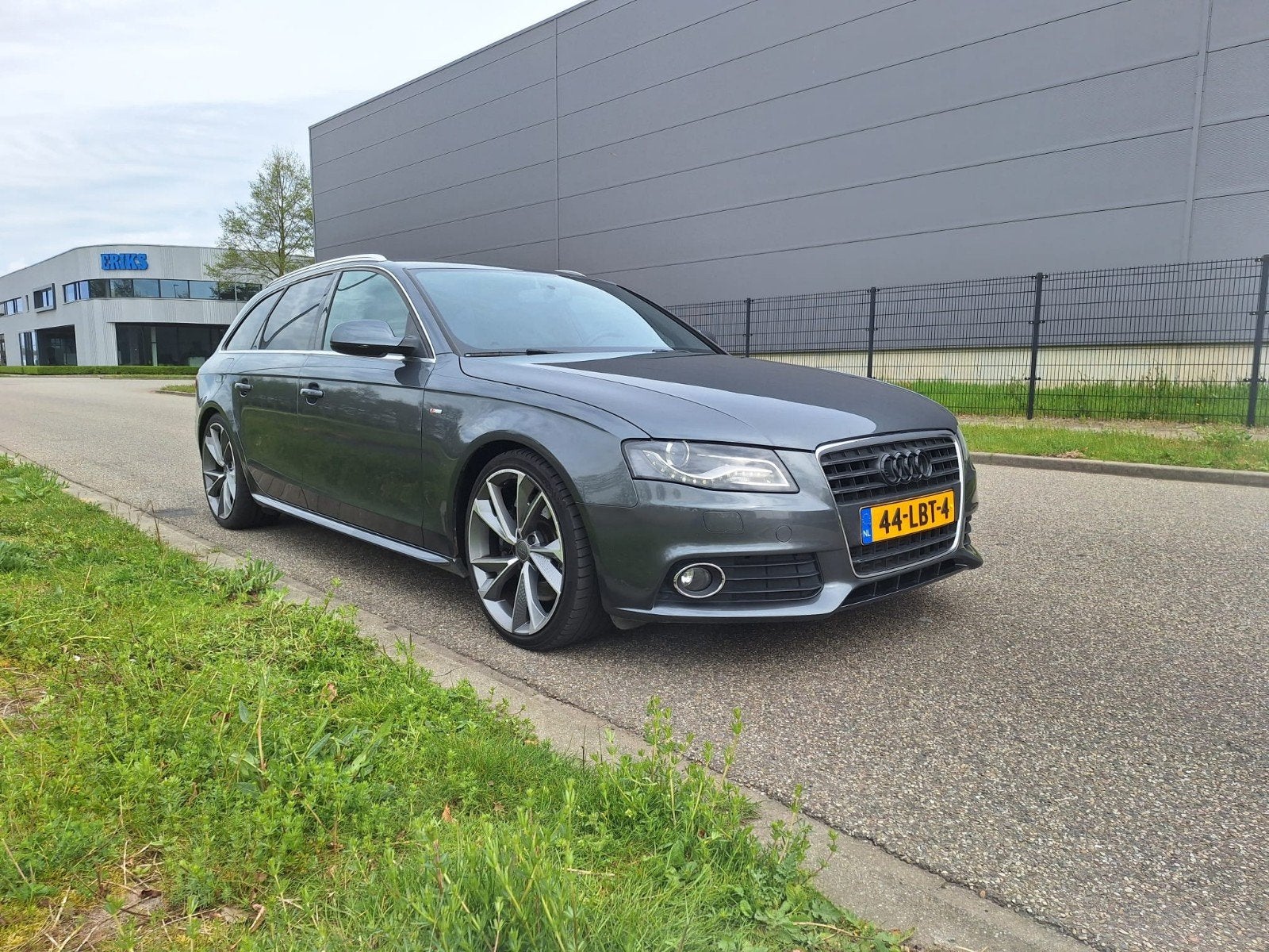 Audi A4 1.8 Tfsi 88KW Avant 2010 Grijs, Auto's, Voorwielaandrijving, Zwart, 4 cilinders, Parkeersensor