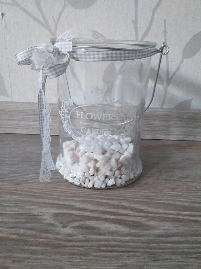 Pot Flowers and Garden met siergrind, Ophalen of Verzenden, Gebruikt, Wit, Glas