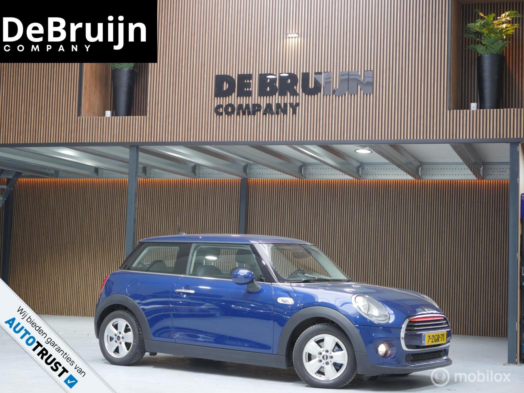 Mini Cooper 1.5 | Airco | Cruise | Garantie | Nieuwe APK, Voorwielaandrijving, 136 pk, Gebruikt, Euro 6