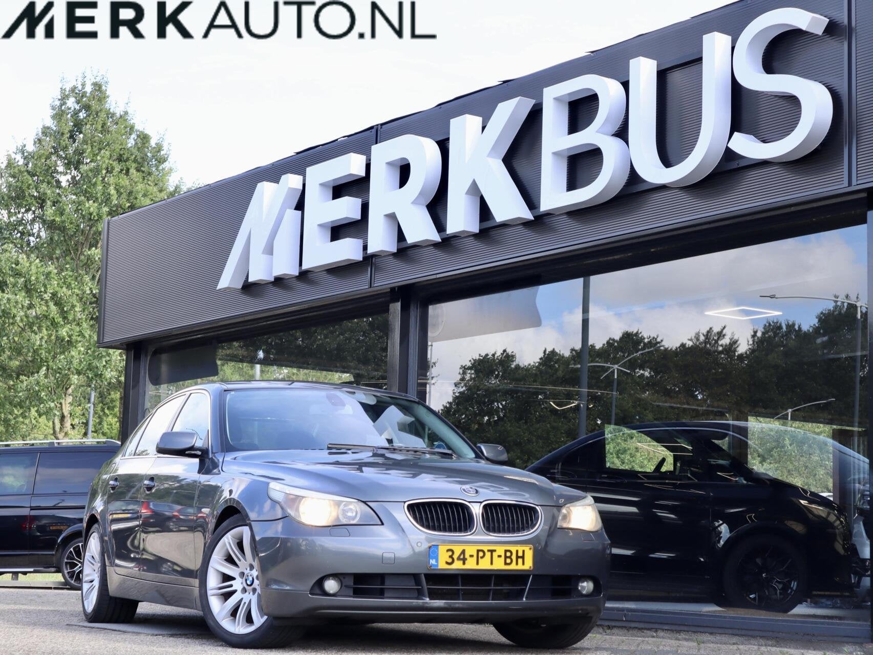BMW 5-serie 525i, Auto's, Automaat, Achterwielaandrijving, Gebruikt, Zwart