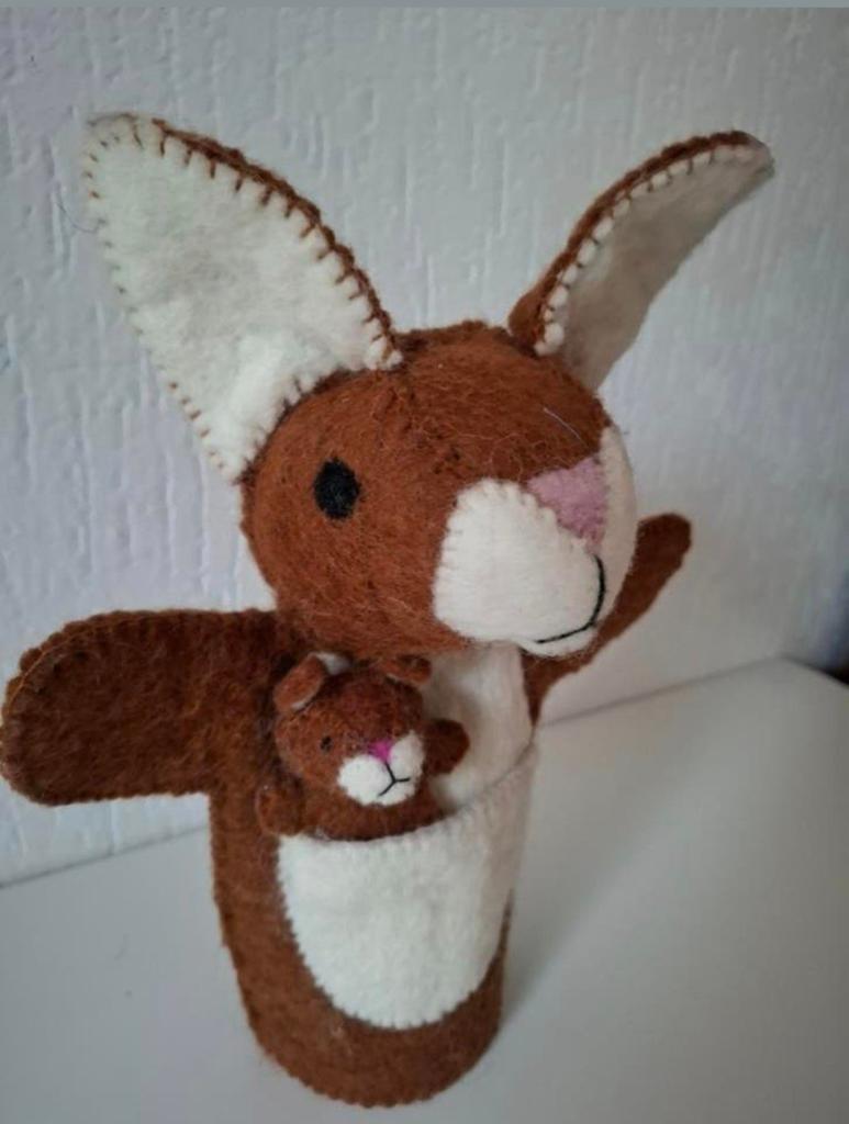 Kangoeroe handpop met baby - Handgemaakt, Kinderen en Baby's, Speelgoed | Knuffels en Pluche, Overige merken, Overige typen, Ophalen of Verzenden