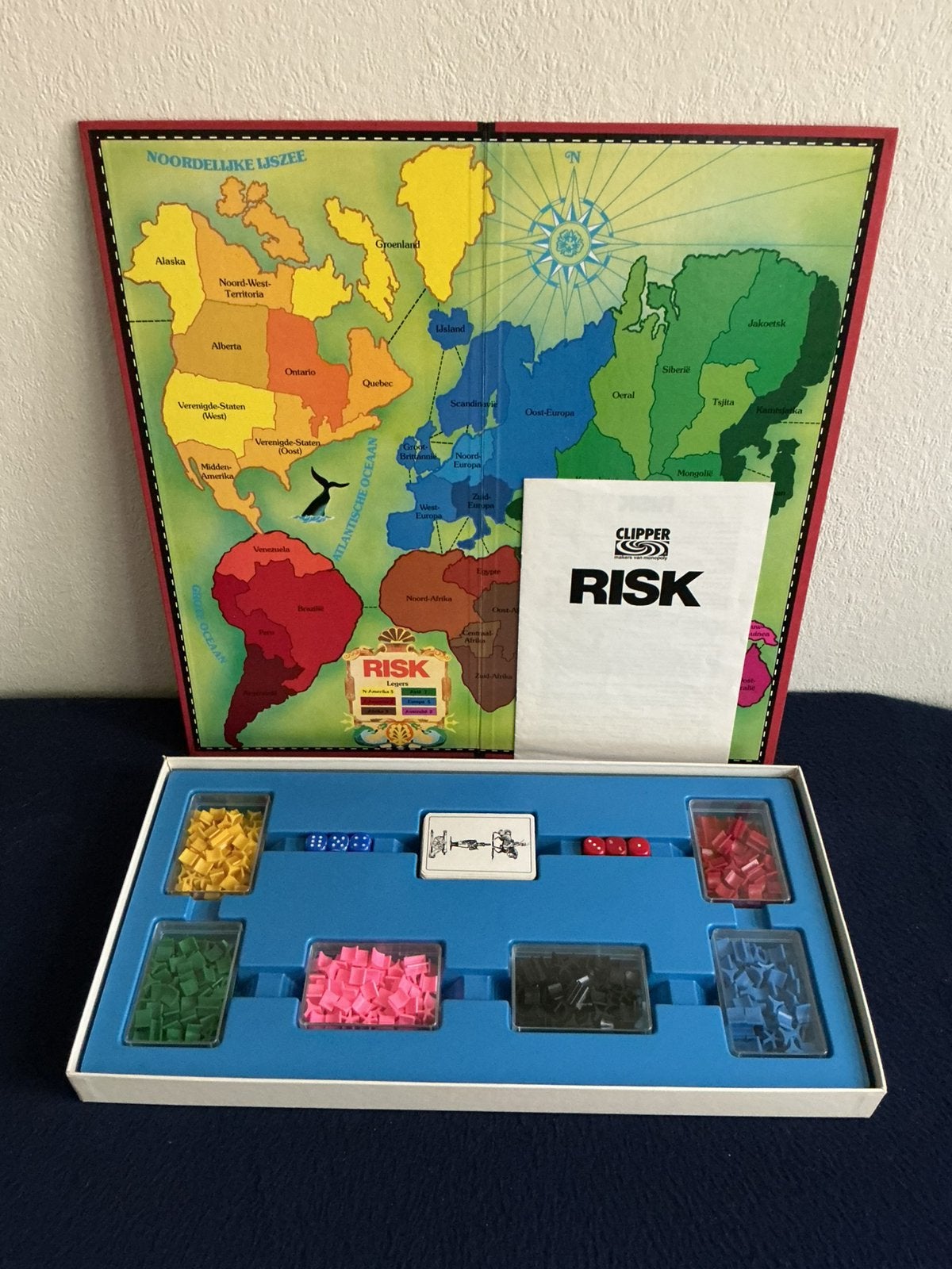 RISK in rode doos van Clipper, Vijf spelers of meer, Ophalen of Verzenden, Gebruikt