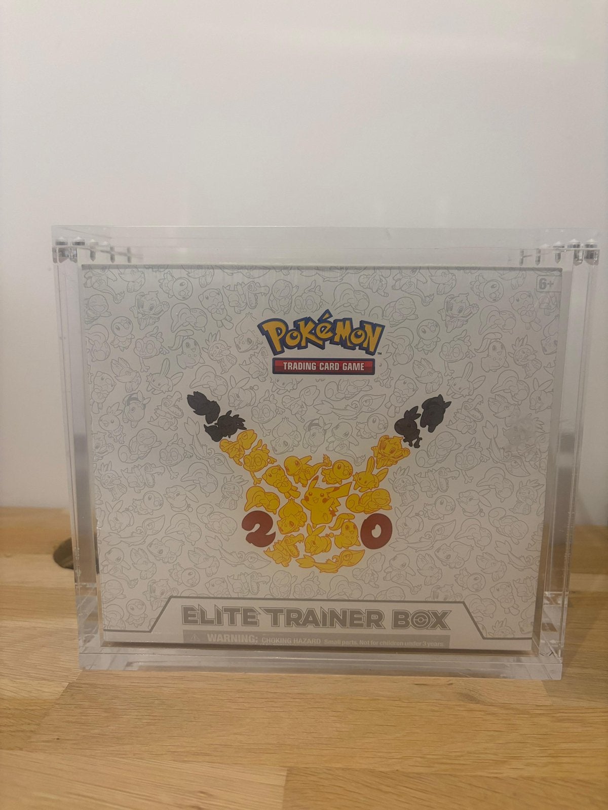 Pokemon generations etb, Ophalen of Verzenden, Zo goed als nieuw